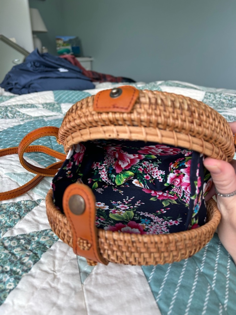 Round Woven Crossbody Bag - Tan - Picture 2 of 4